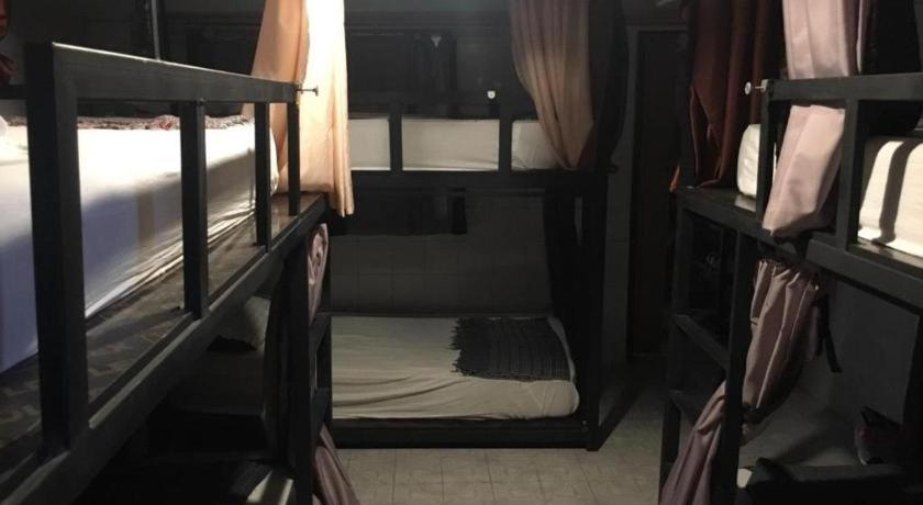 האט יאי The 25 Hostel מראה חיצוני תמונה